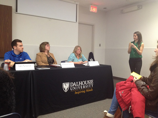 Students pose questions to employers. (Photo: Brian Wishart)